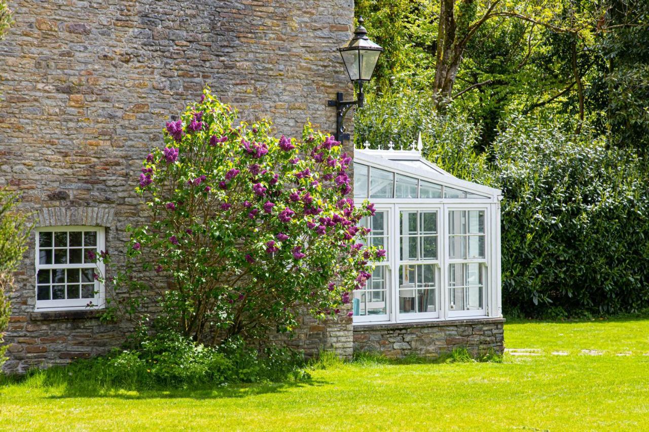 Swansea Valley Holiday Cottages Cilybebyll Exterior photo